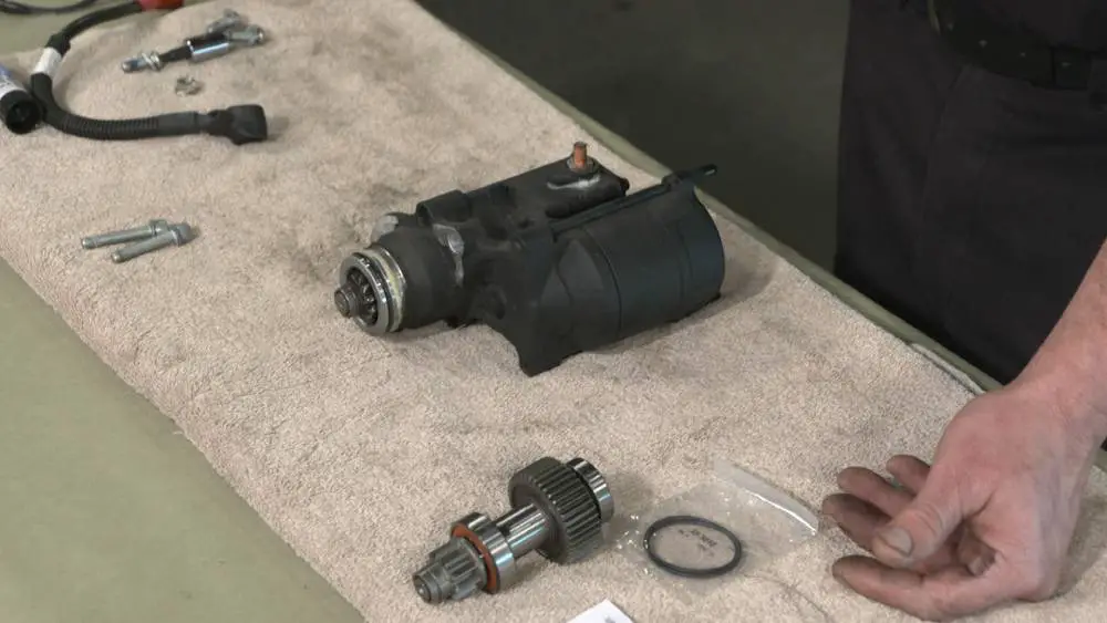 How To Change A Starter On A Harley Davidson Road King?