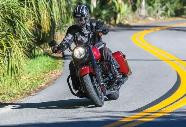 Steps To Lower Your Harley-Davidson Road King Classic 3 How To Lower A Road King Classic
