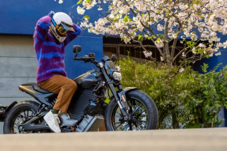 Are There Any Accessories Available For Helmets For Harley-Davidson? 4 Are There Any Accessories Available For Helmets For Harley Davidson