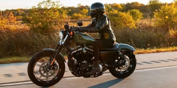 What Is The Best Harley-Davidson For A Beginner: Best Options For Novice Riders 2 Beginner Riding Harley Davidson