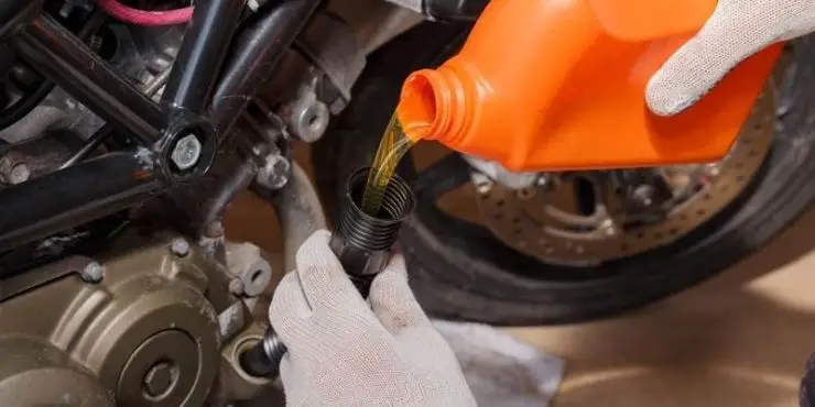 What Oil Does Harley-Davidson Recommend: Use The Best Option For Premium Performance 2 Harley Davidson Bike Oil
