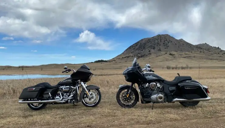 Harley Davidson Road Glide Vs Indian Challenger