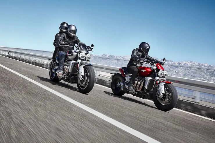 Harley Davidson Road King Vs Heritage Softail - Two Motorcycles
