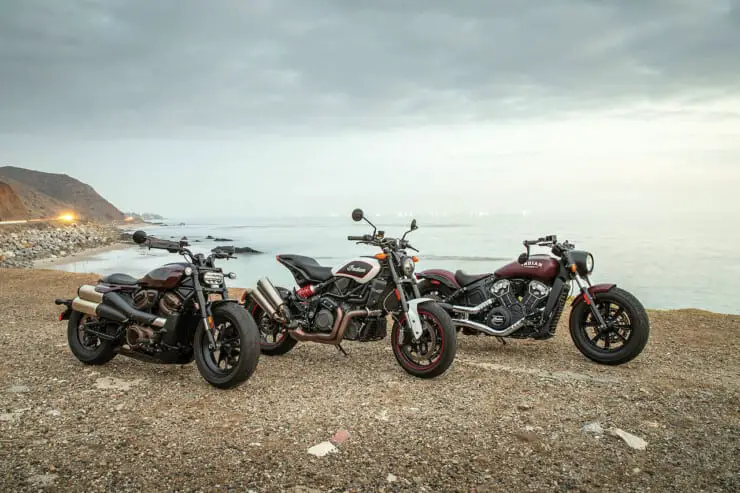 Harley Davidson Sportster S Vs Indian Scout Bobber - 3 Indian Bobber At The Beach