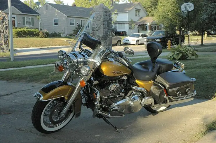 How Do I Adjust My Harley Davidson Touring Seat