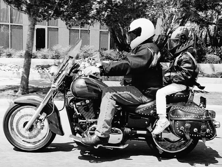 How Do I Secure My Harley-Davidson Touring Seat 2 How Do I Secure My Harley Davidson Touring Seat