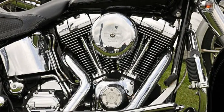 how many cylinders in a harley-davidson