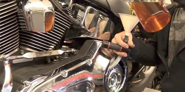 How Much Oil Goes In A Harley Primary