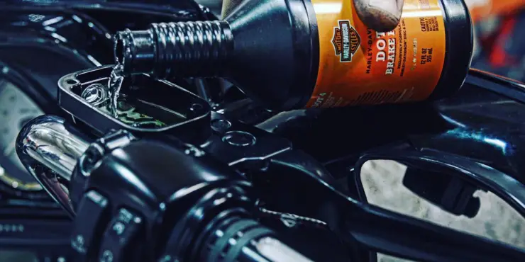How Much Primary Fluid Does A Sportster Need