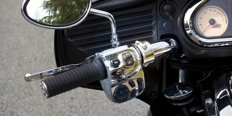 Harley-Davidson Mirror Throttle