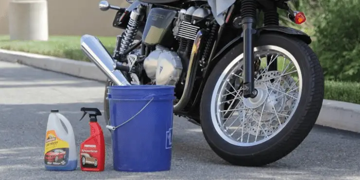 How To Clean Motorcycle Tires - Motorcycle, Bucket, And Dishwashing Soap
