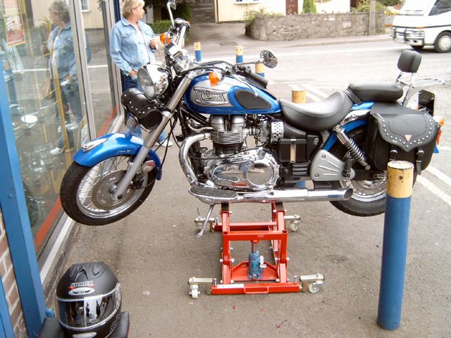 What Are The Important Factors To Consider When Selecting A Motorcycle Lift For A Harley Davidson
