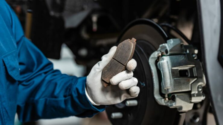 What Is The Difference Between Sintered, Organic, And Ceramic Brake Pads For Harley Davidson Bikes